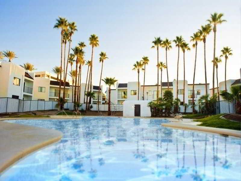 Serene Vegas Boutique Hotel 3*